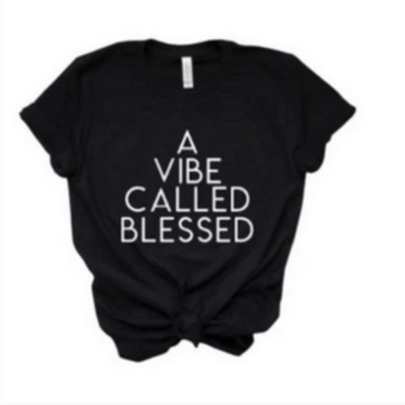 Tops - "That Vibe" Printed Tee